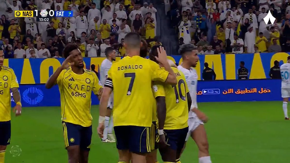 Joao Felix doing Ronaldo thigh celebration after scoring a BANGER 😂