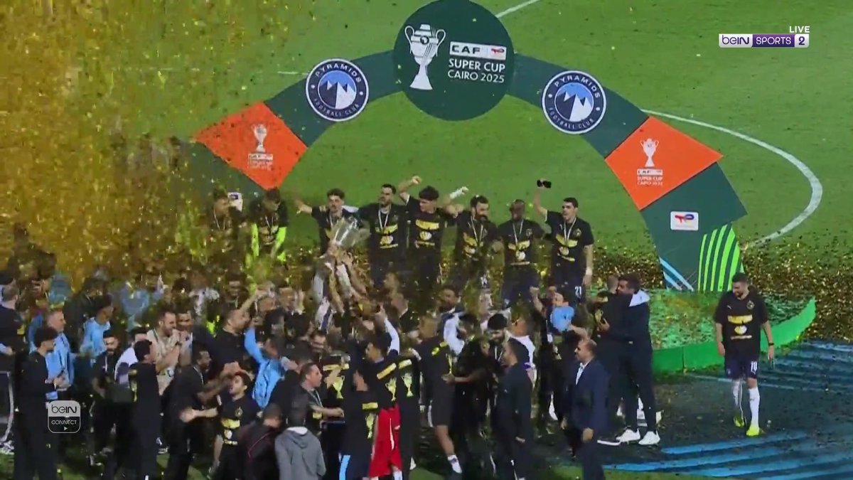 بيراميدز يتوّج بكأس السوبر الإفريقي للمرة الأولى في تاريخه #كأس_السوبر_الافريقية #بيراميدز #نهضة_بركان