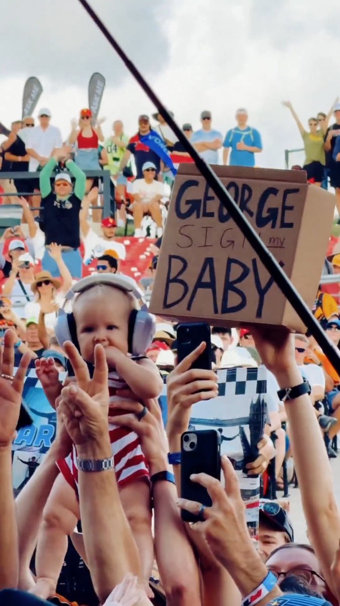 Sorry ❌✍️👶 George Russell