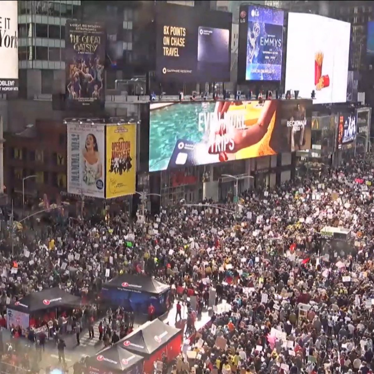 Salió el pueblo de Nueva York a las calles.