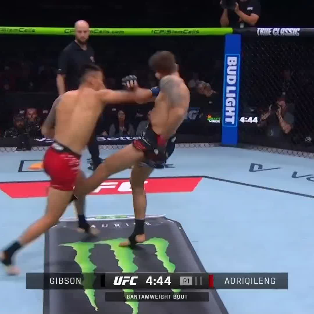 🛑 LE STOP DE MALADE, KO PREMIER ROUUUUND 🤯 #UFCVancouver