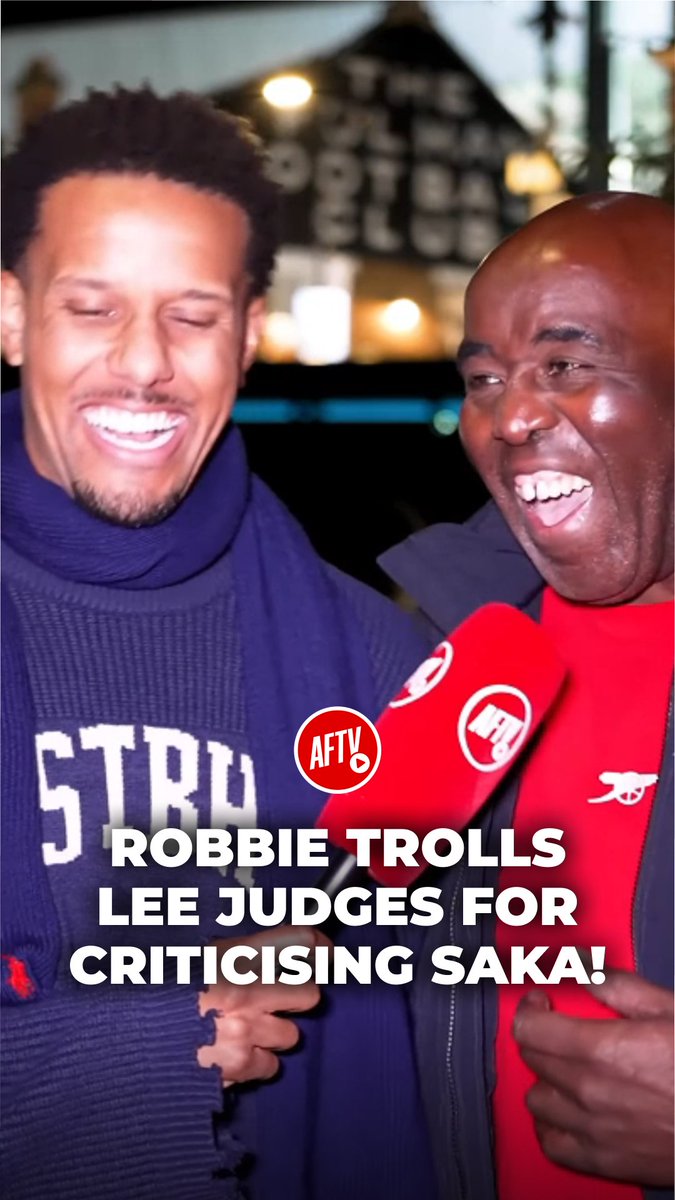 Robbie 𝐀𝐁𝐒𝐎𝐋𝐔𝐓𝐄𝐋𝐘 𝐃𝐄𝐌𝐎𝐋𝐈𝐒𝐇𝐄𝐃 Lee Judges for criticising Bukayo Saka! 😂😂😂 #FanCams