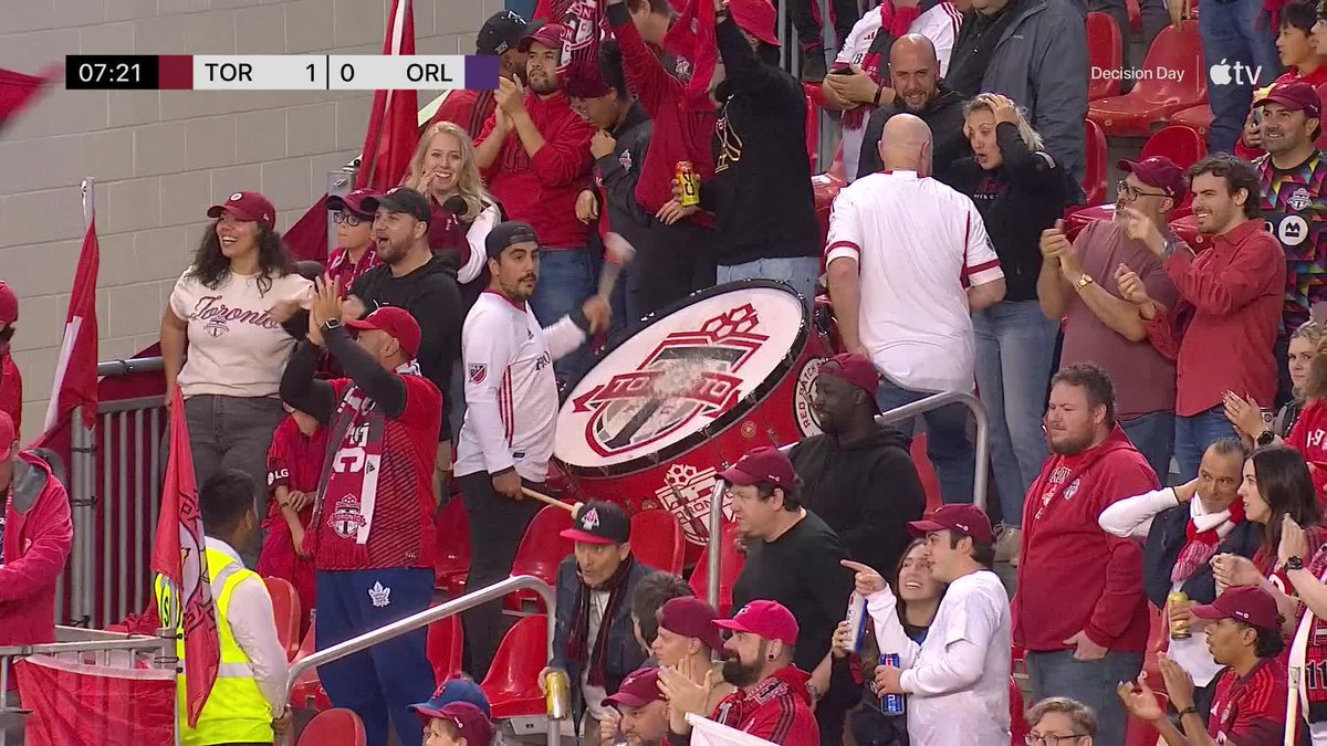Perfect placement from Jonathan Osorio 👌 (via Major League Soccer)