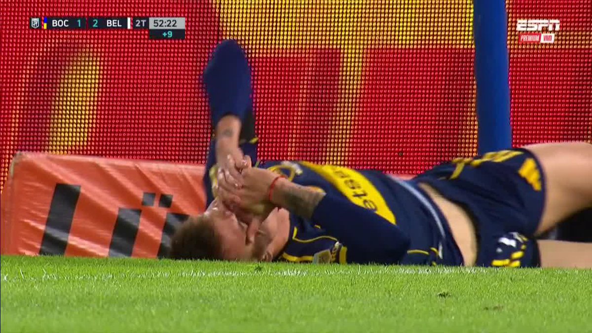 ❌Ni #Gimenez ni #Zenón llegaron al centro final de #Zeballos. 😔Era el 2-2.