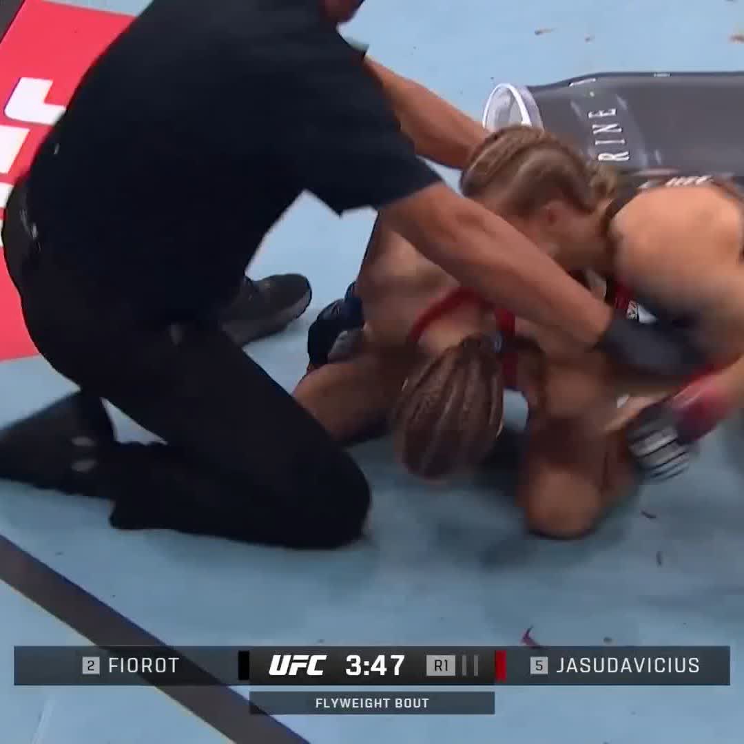 THE BEAST FROM NICE 🇫🇷 Manon The Beast FIOROT 🇨🇵 goes crazy in the first round to earn the TKO! [ #UFCVancouver | LIVE NOW on the @ESPN app ]