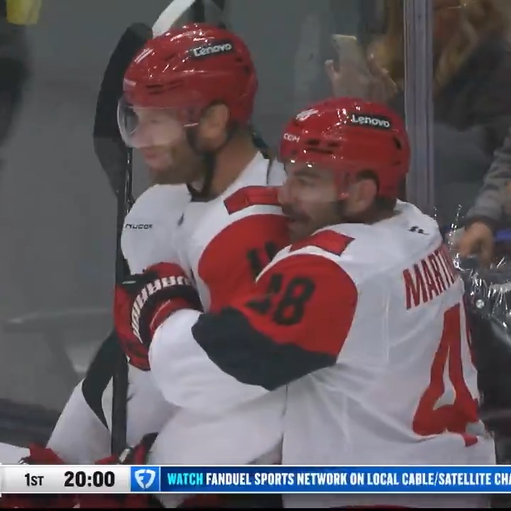 12 SECONDS IN CAREER GOAL 300