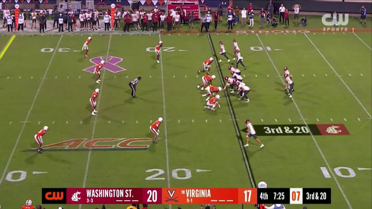 INTERCEPTION Ja’son Prevard Goldie, his third of the year 😤 📺 The CW