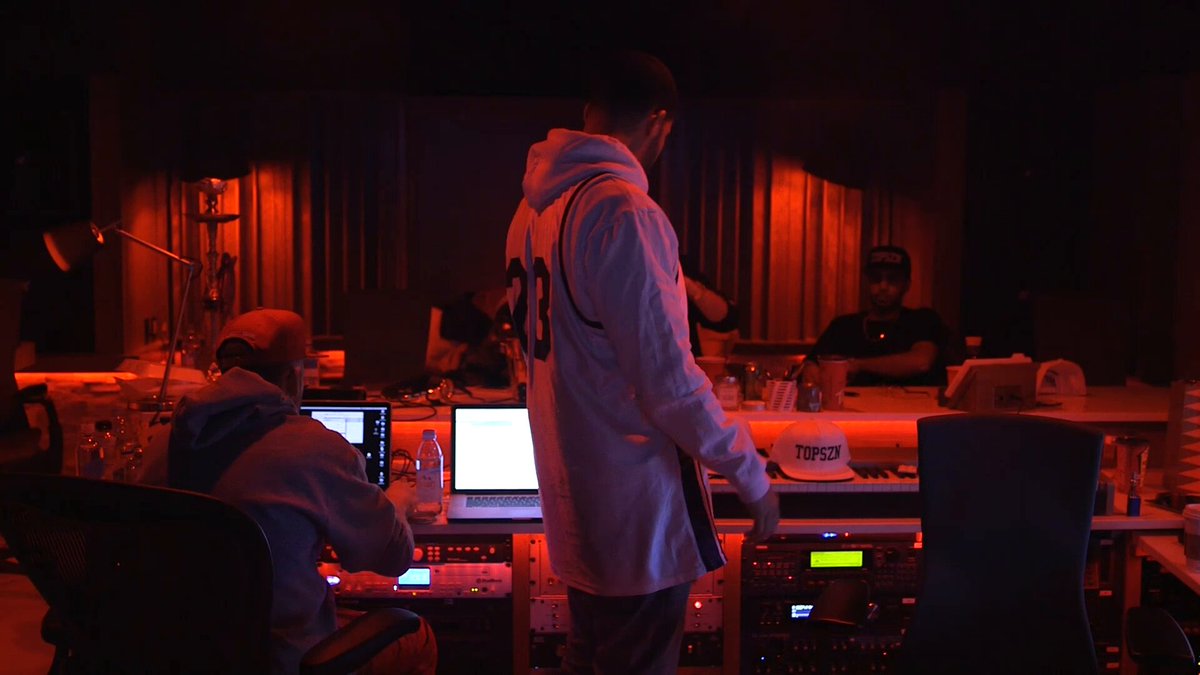 Hes literally me when im listening to 6 Man