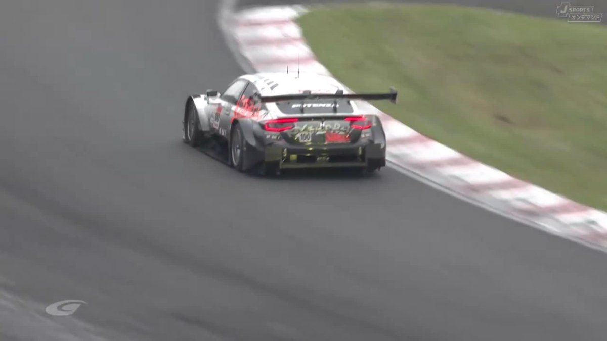 GT300表彰台シャンパンファイト🍾 🥇 666号車 seven × seven 🥈 7号車 CARGUY 🥉 0号車 VENTENY ✨表彰台チームの皆さん、おめでとうございます✨ #SUPERGT 2025 第7戦 オートポリス 10/18〜10/19 徹底LIVE配信! 🔽ご視聴/ご購入は🔽 #スーパーGT