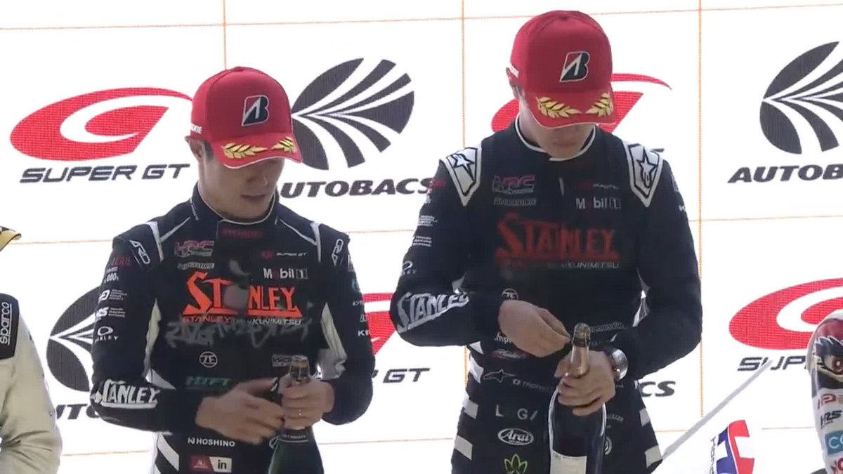 GT500表彰台シャンパンファイト🍻 🥇100号車 STANLEY 🥈64号車 Modulo 🥉16号車 ARTA 表彰台チームの皆さん、おめでとうございます🙌 #SUPERGT 2025 第7戦 オートポリス 10/18〜10/19 徹底LIVE配信！ 🔽ご視聴/ご購入は🔽 #スーパーGT