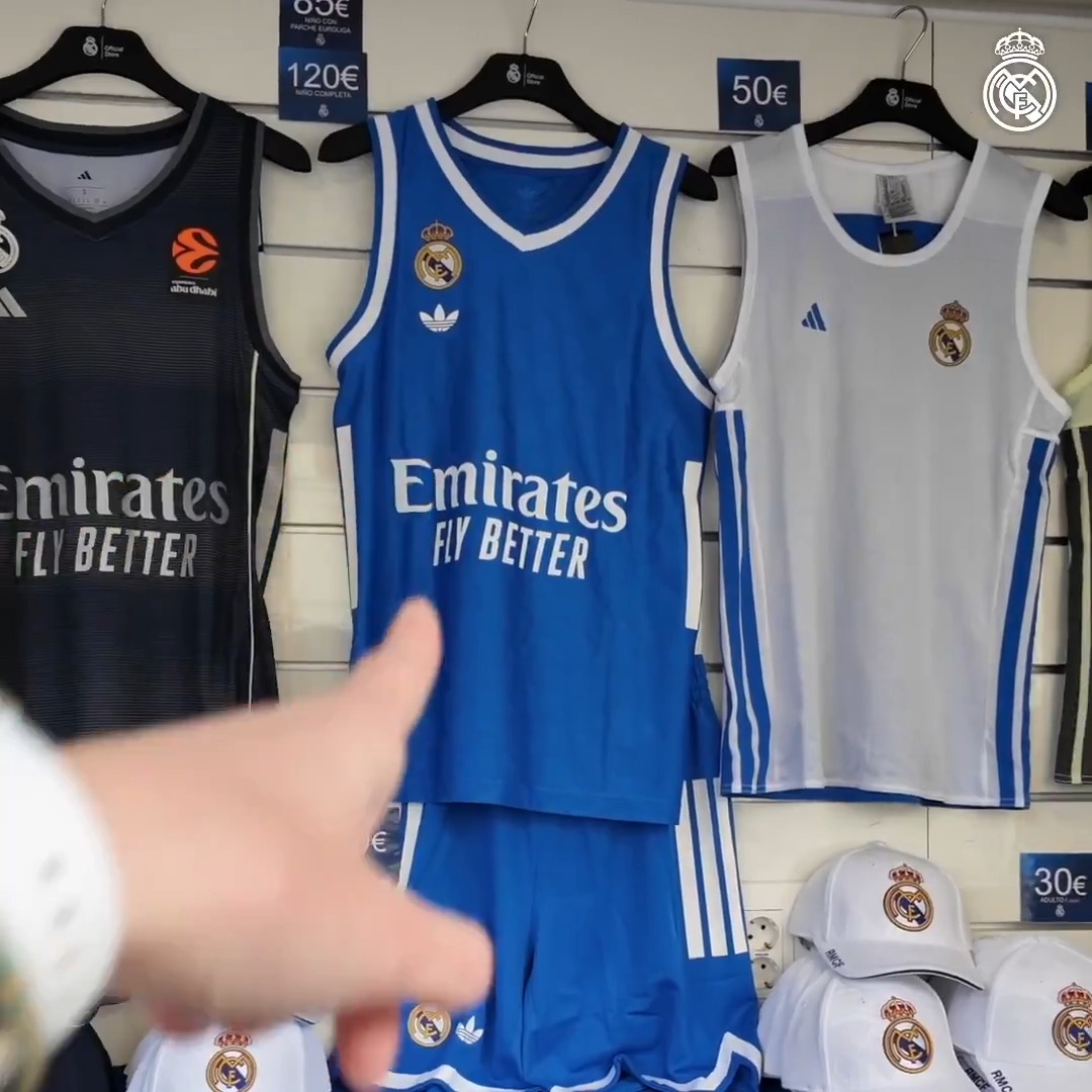 🎽📹 POV: Compras tu primera camiseta en la tienda del Palacio.