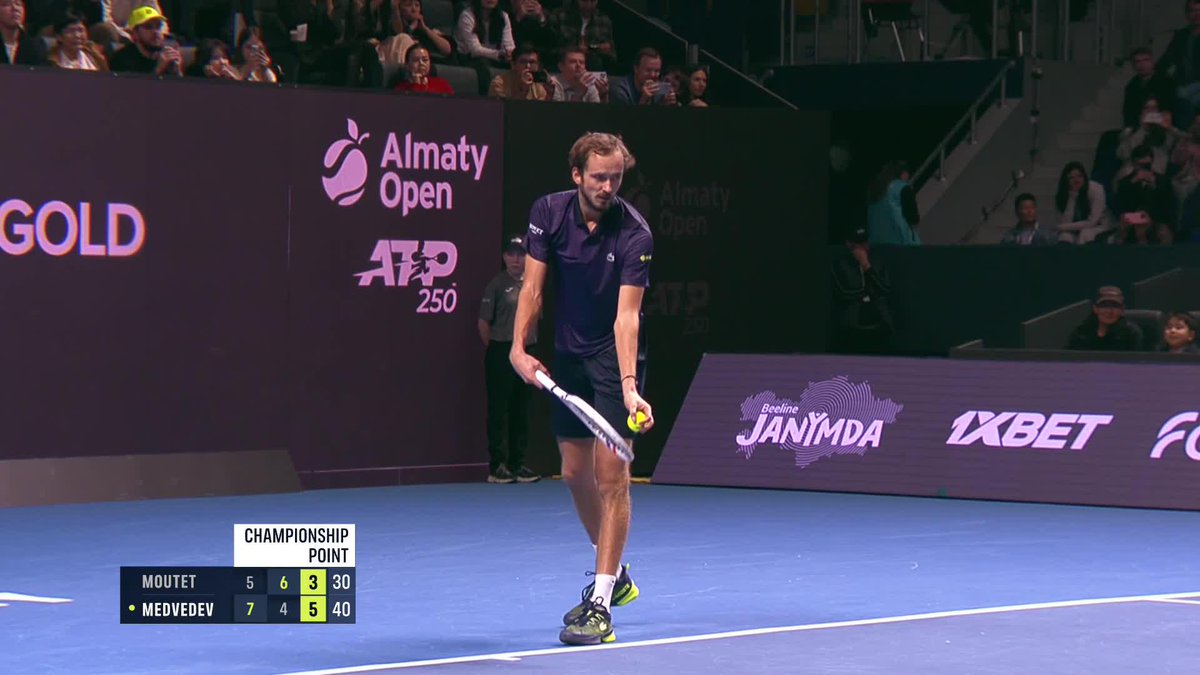 FIRST TITLE SINCE ROME 2023! 🏆 Daniil Medvedev beats Moutet and ends his 882-day title drought! 👏 #AlmatyOpen