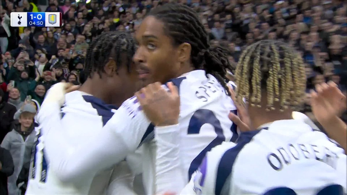 Inside five minutes Spurs have the lead! ⚪️