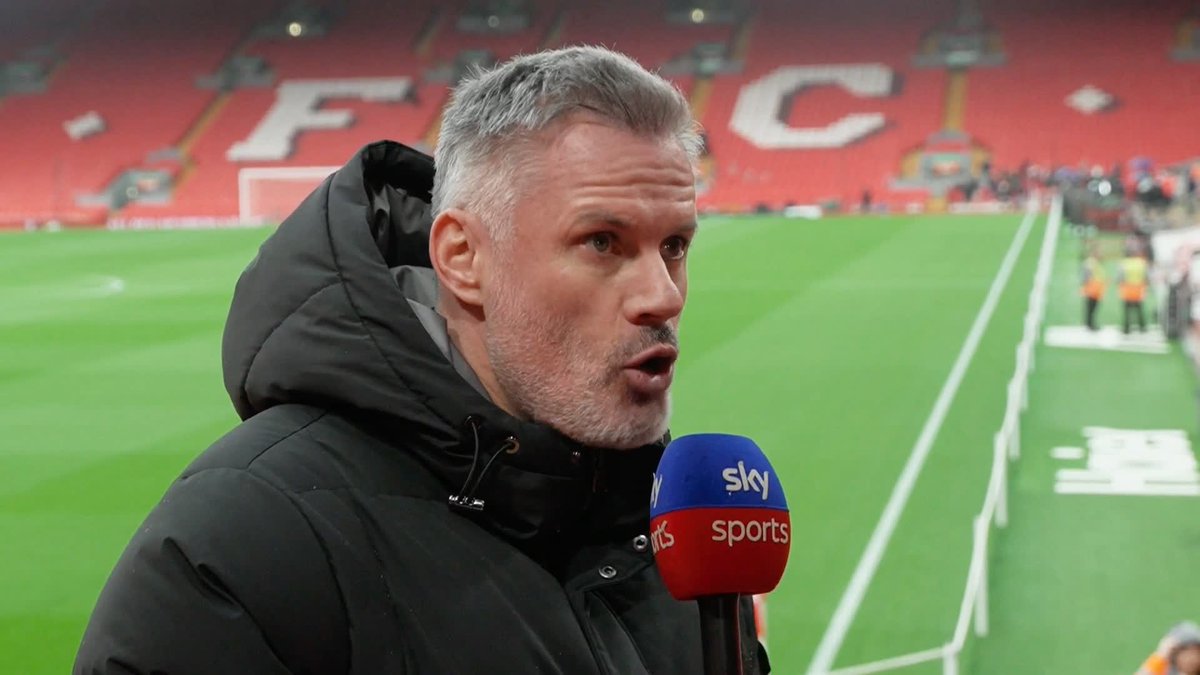 "When you've spent that much on players you have to make it work" 💬 Looking ahead to Liverpool's clash with Manchester United, Jamie Carragher insists that Arne Slot needs to make the most out of his signings after a run of losses which 'had been coming' 🔴