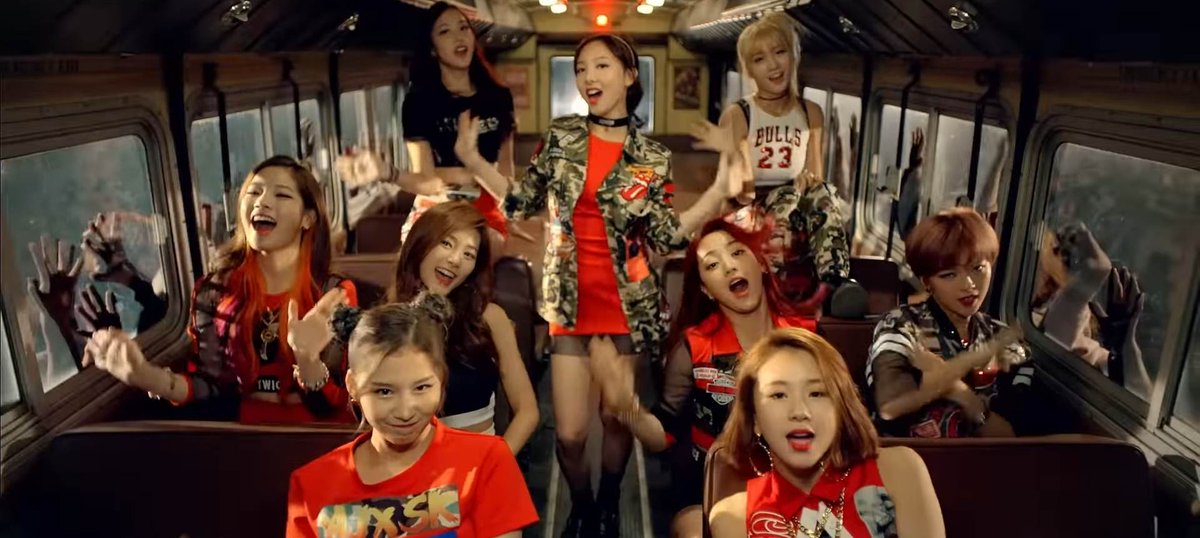 TWICE officially becomes the first kpop girl group to have 10 full active years while maintaining its 9 complete members