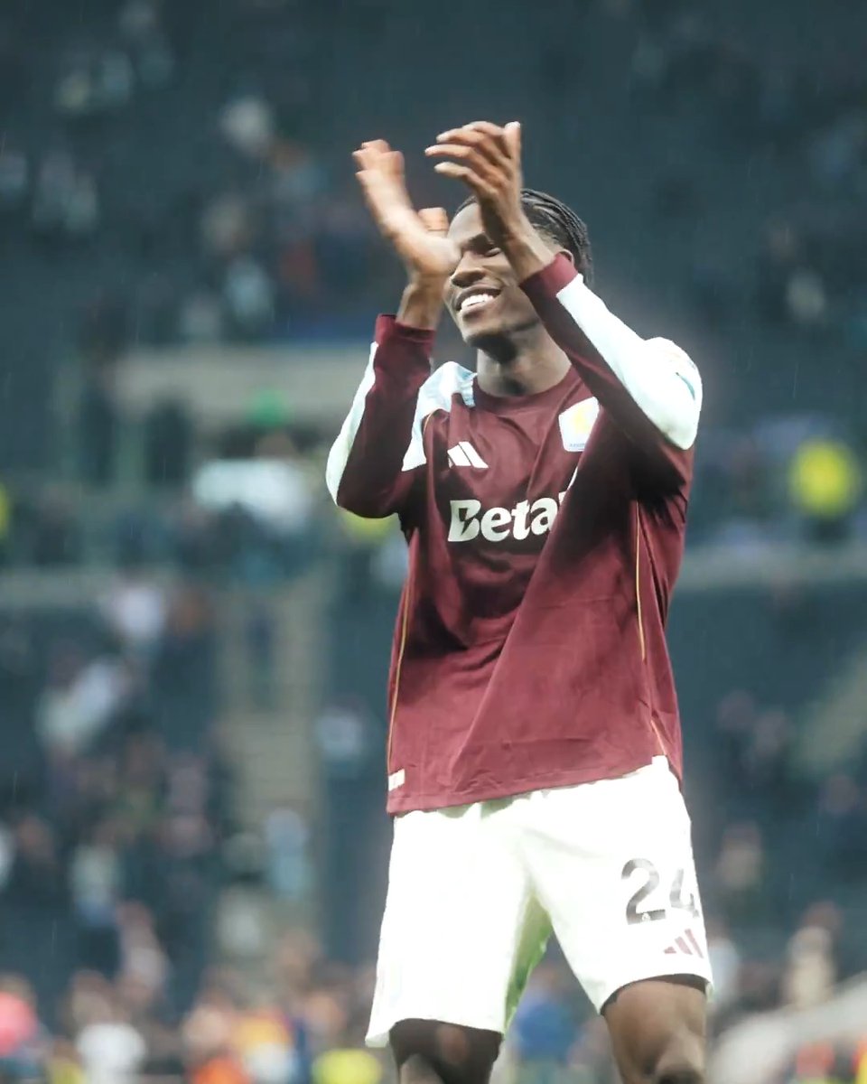 Onana fist pumps are well and truly back 👊