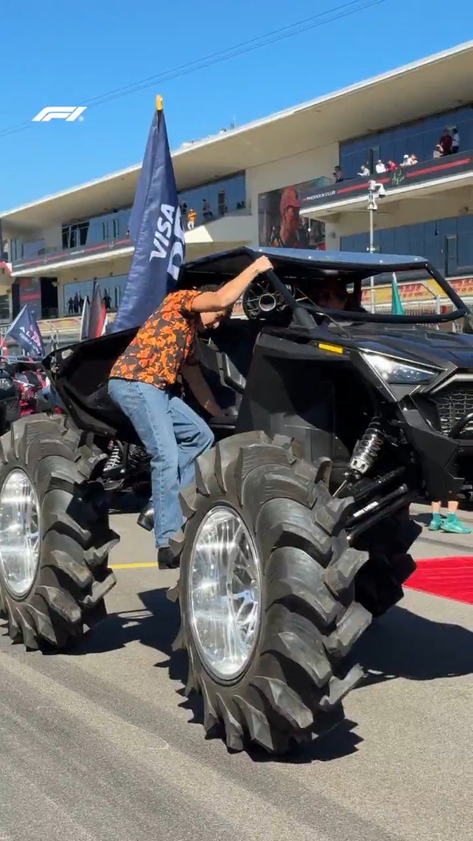 Those are some seriously BIG wheels! 😳 #F1 #USGP