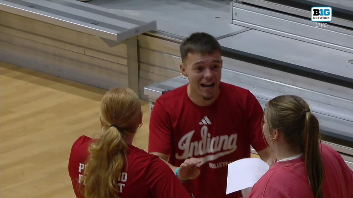 Something we love: this ⬇️ Ryan is helping Indiana Volleyball anyway he can 😂 📺: Big Ten Network