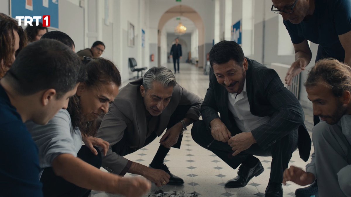 Hamdi ve Ejder’in değişik aktivitesi. 😅 #Teşkilat #TeşkilatSezon6 TRT 1