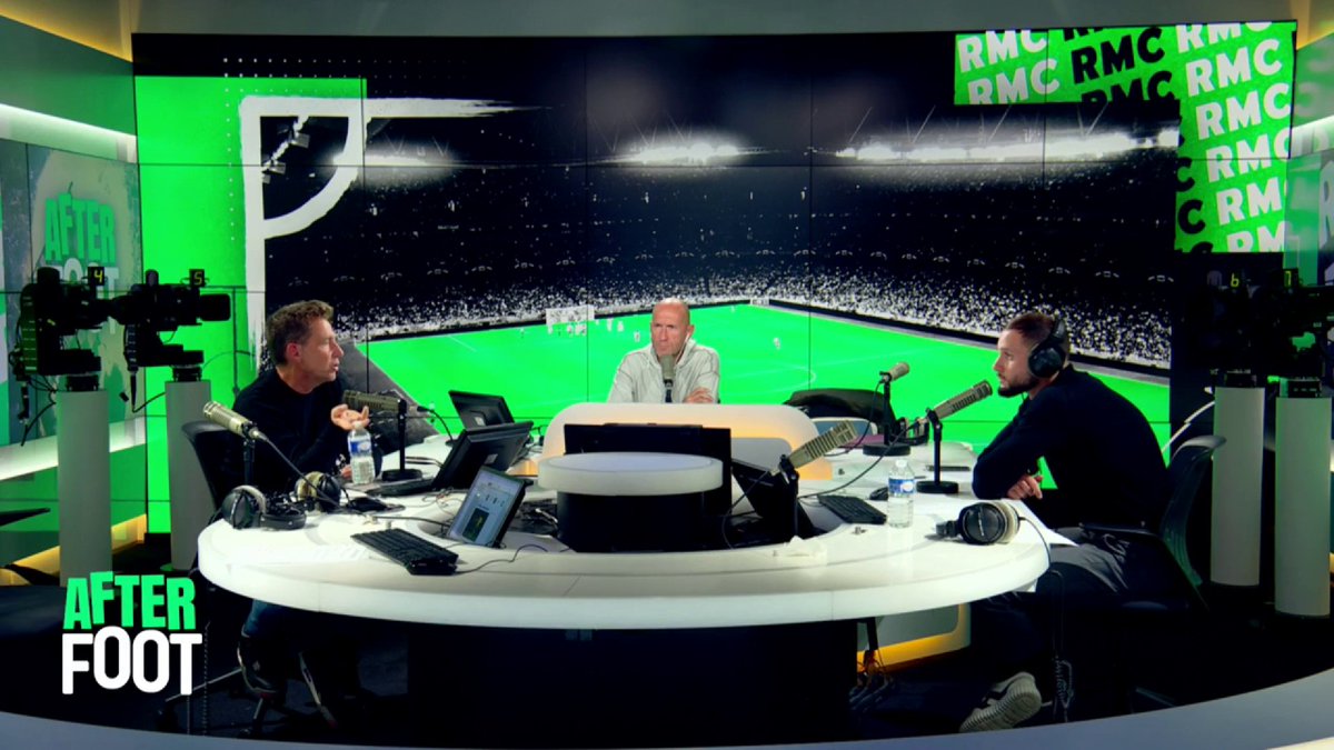 Pour Daniel Riolo et Maxime Chanot, il y a une incompréhension entre Habib Beye et ses joueurs à Rennes.