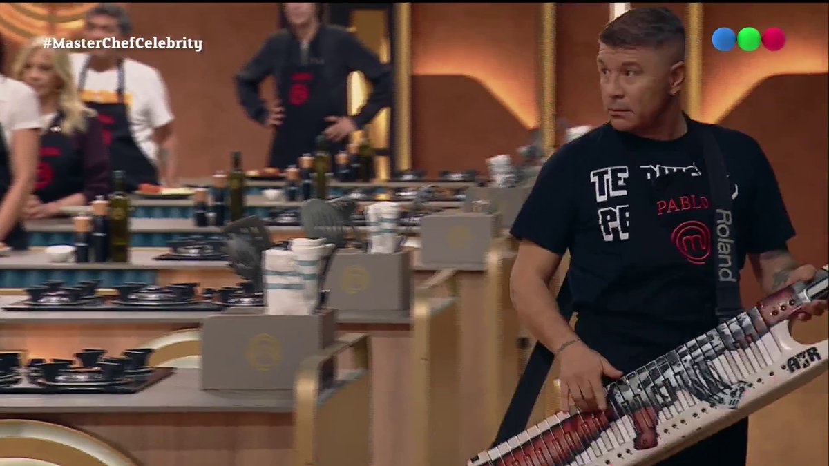 🪩 Pablo Lescano le puso cumbia a la cocinaaaa 💥 🔥 Mirá #MasterchefCelebrity ahora por Telefe con Badbitch por HBO Max Latinoamérica