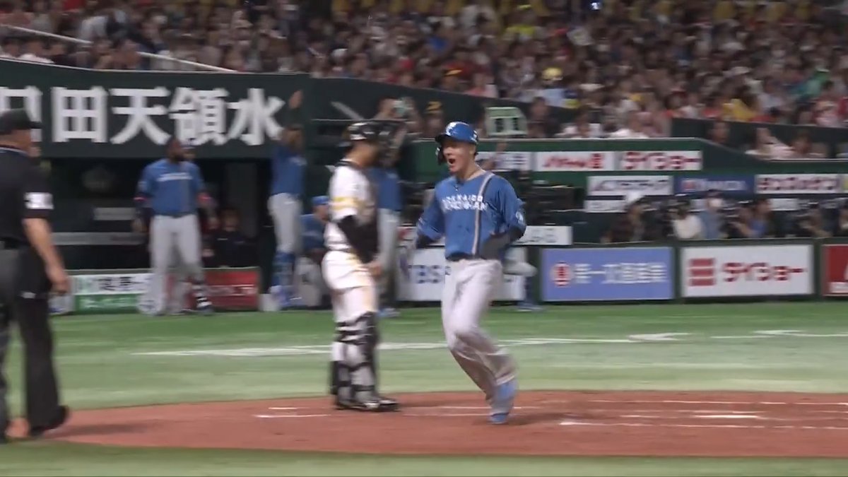 すぐさま同点に追いつく💪 北海道日本ハム 郡司裕也 選手のタイムリー2ベースヒット✨ 👇ライブ配信はこちら