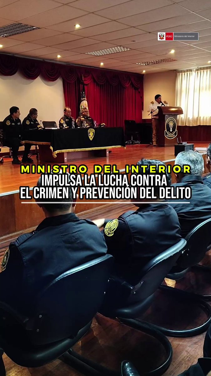 El ministro del Interior, Vicente Tiburcio, junto con el Comandante General de la #PNP, destacó el liderazgo de la Policía Nacional del Perú en la lucha contra el crimen y en la prevención del delito, reafirmando su compromiso con la seguridad del país. Conoce más: