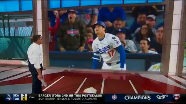 "I don't think even the great players were doing this in Little League!" Mark DeRosa breaks down Shohei Ohtani's all-time great performance from Game 4 of the #NLCS Friday night. Los Angeles Dodgers | #MLBCentral