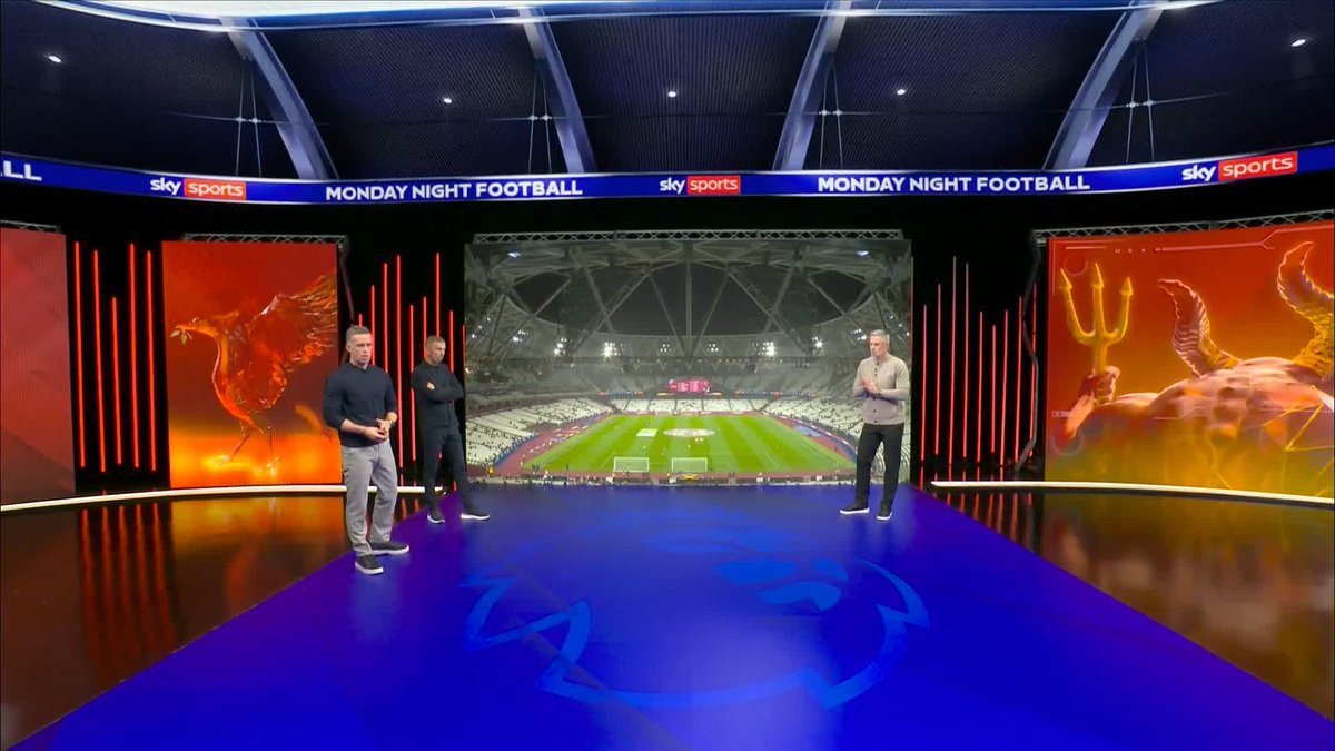 "He's just saying what happened in the game" 👀 Jamie Carragher weighs in on Arne Slot's comments about Man Utd following Liverpool's defeat 👇