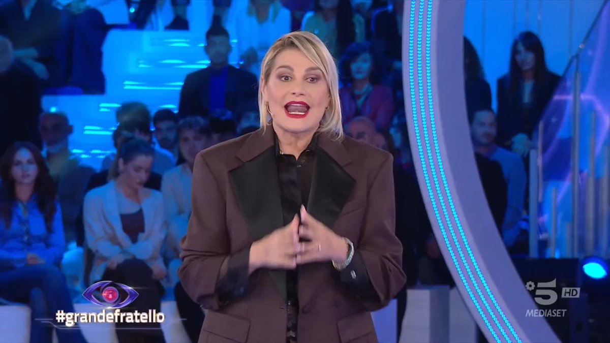 Sonia, bentornata! 🤩 #GrandeFratello