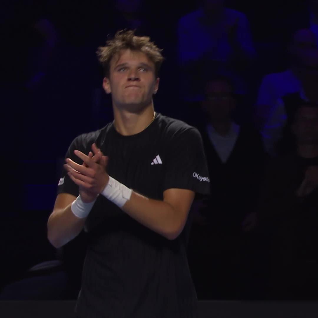 Moving on 🔜 Jakub Mensik overcomes the impressive Henry Bernet 7-6 6-7 6-3 to advance in Basel 🤝 #SwissIndoorsBasel