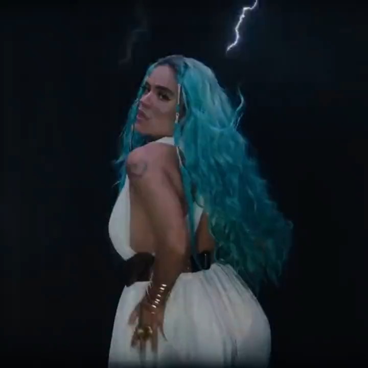 E a única em inglês tem mais de 750 MILHÕES de streams no Spotify.