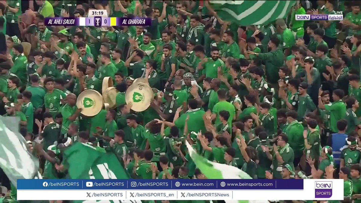 🟣🎥تقرير خاص | حقق حامل اللقب الأهلي السعودي انتصارا كبيرا على ضيفه الغرافة القطري برباعية دون مقابل، فوز رفع رصيد الفريق السعودي إلى سبع نقاط 🎙️تقرير | خالد السويدان خالد السويدان