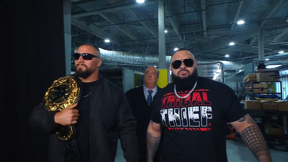 Look who just arrived for Raw with the World Heavyweight Championship... 👀