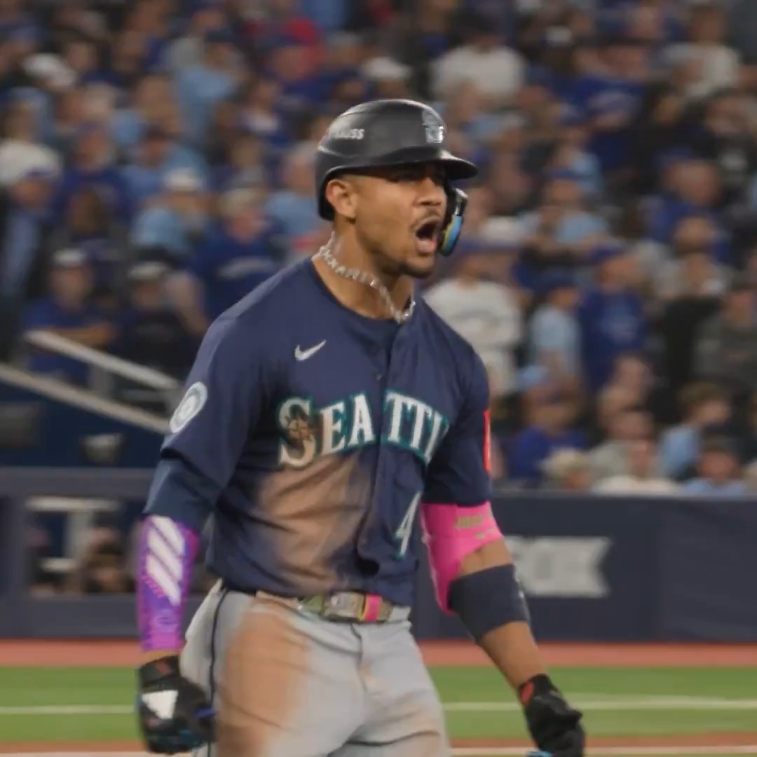 Julio Rodríguez came to play in Game 7 💪
