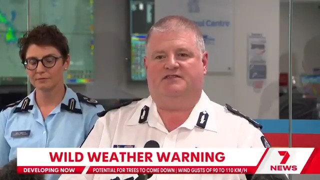 DEVELOPING: Melbourne is bracing for extreme, dangerous weather to lash the state tomorrow. Emergency services have just wrapped up a media conference at the state control centre. 7NEWS meteorologist Jane Bunn has more details. #7NEWS