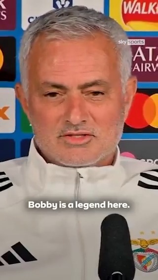 Jose Mourinho with a tribute to Bobby Robson ahead of facing the legend’s former club Newcastle ❤️