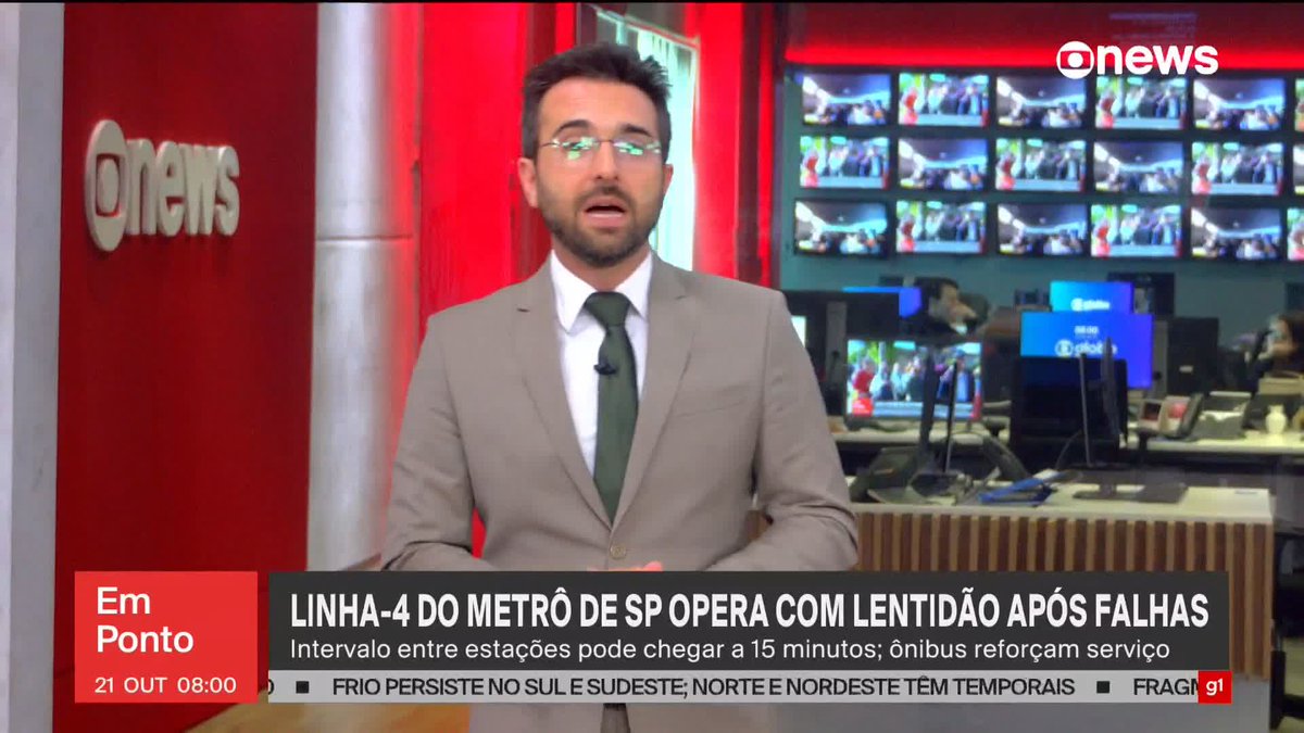 Linha 4 do metrô de São Paulo opera com lentidão após falhas; intervalo entre estações pode chegar a 15 minutos. ➡ Assista à #GloboNews: #EmPonto
