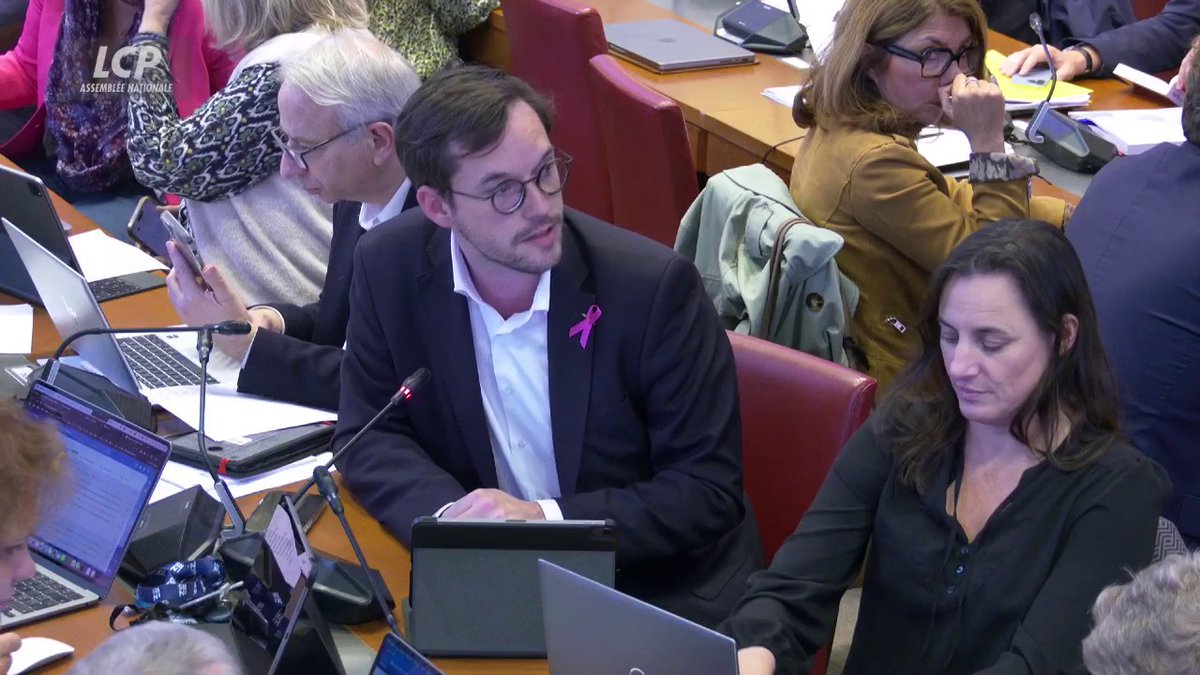 Micro-foncier : Iñaki Echaniz propose de faire passer l'abattement de 30 à 50 % pour les propriétaires mettant leur bien en location nue. "Ça permet de donner un vrai signal aux petits propriétaires pour faire de la location longue durée." Son amendement est adopté. #Budget2026