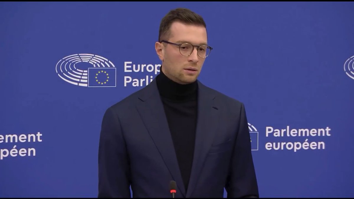 Des garanties de sécurité doivent être apportées à l'Ukraine, mais le préalable c'est de se mettre au tour de la table. Tout ce qui contribue à aller dans le sens du dialogue, de la concertation et de la paix mérite d'être soutenu.