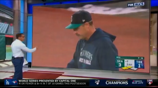 “For me, if I'm going down for the year, it's gonna be [Bryan] Woo - my top starter, or [Andrés] Muñoz on the mound... my top reliever.” DeRo does a deep dive into Dan Wilson's bullpen management in Game 7.