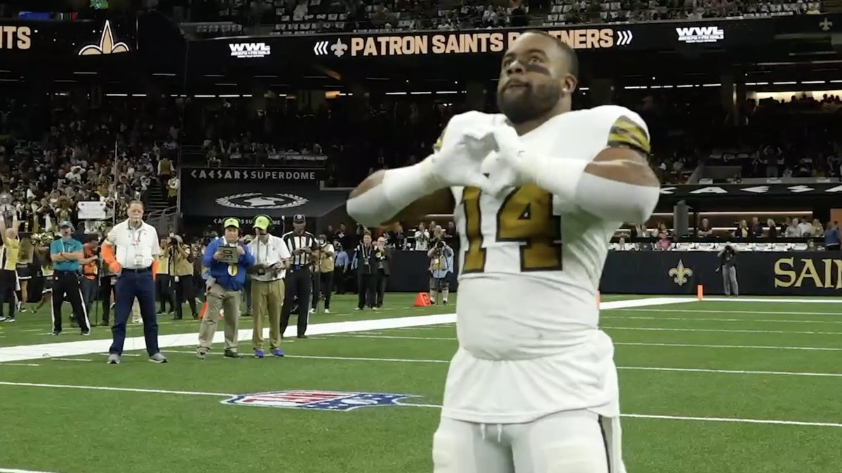 When Mark Ingram II returned to the Saints and his first game back was vs the Buccaneers - he electrified the crowd to start the day 🗣️