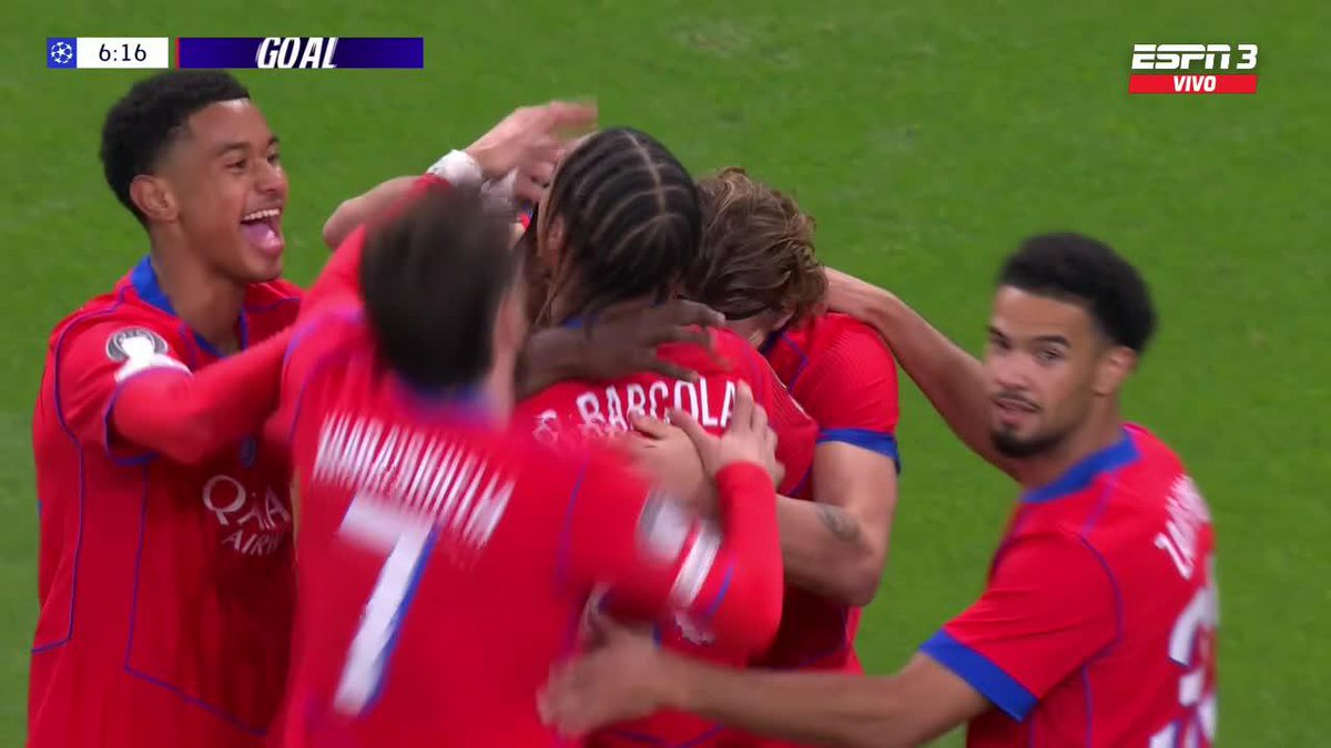 Gol de Willian Pacho para PSG después de un centro perfecto de Nuno Mendes. Repertorio completo para el ecuatoriano, DEFENSOR DE ÉLITE.