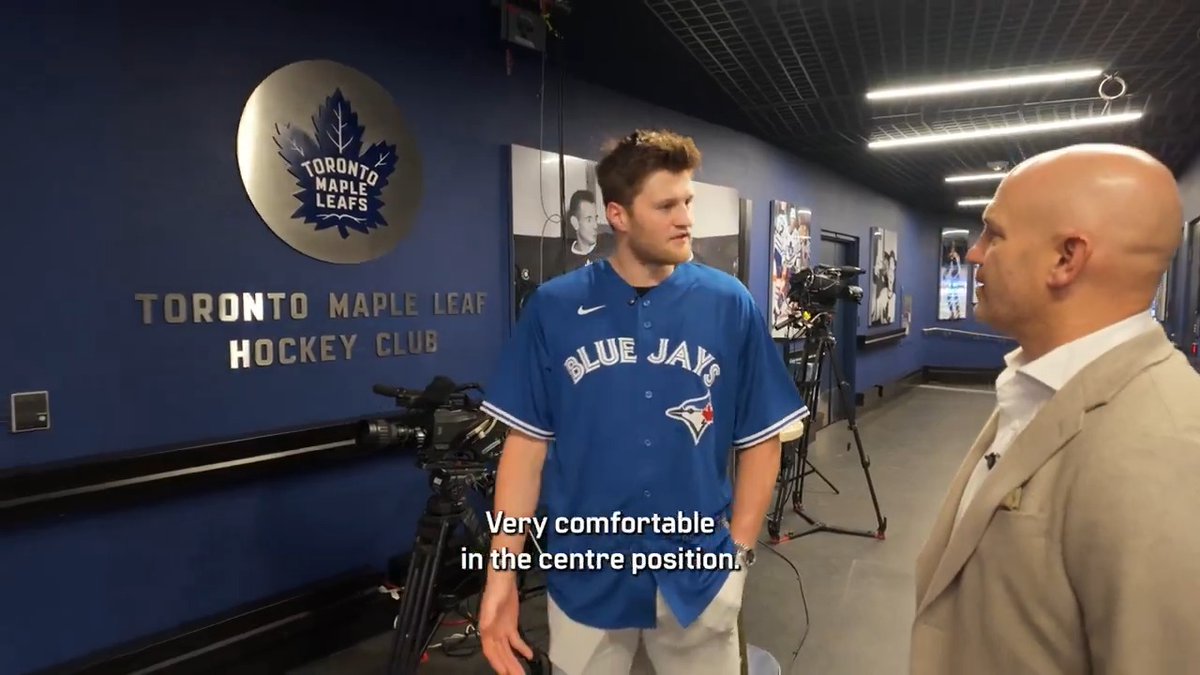 🗣️ Ryan Leslie caught up with Stevie Lorentz ahead of puck drop