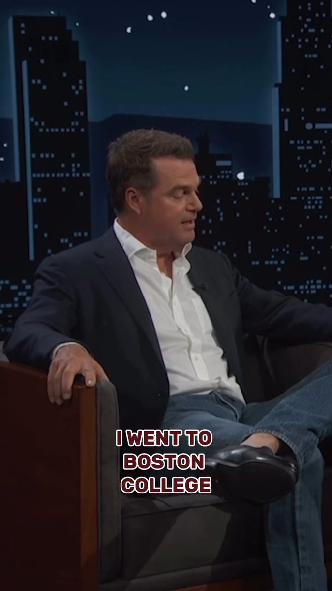 Chris O'Donnell: He's just like us (living in an 8-man after a bad pick time) 🦅 🎥: Jimmy Kimmel Live