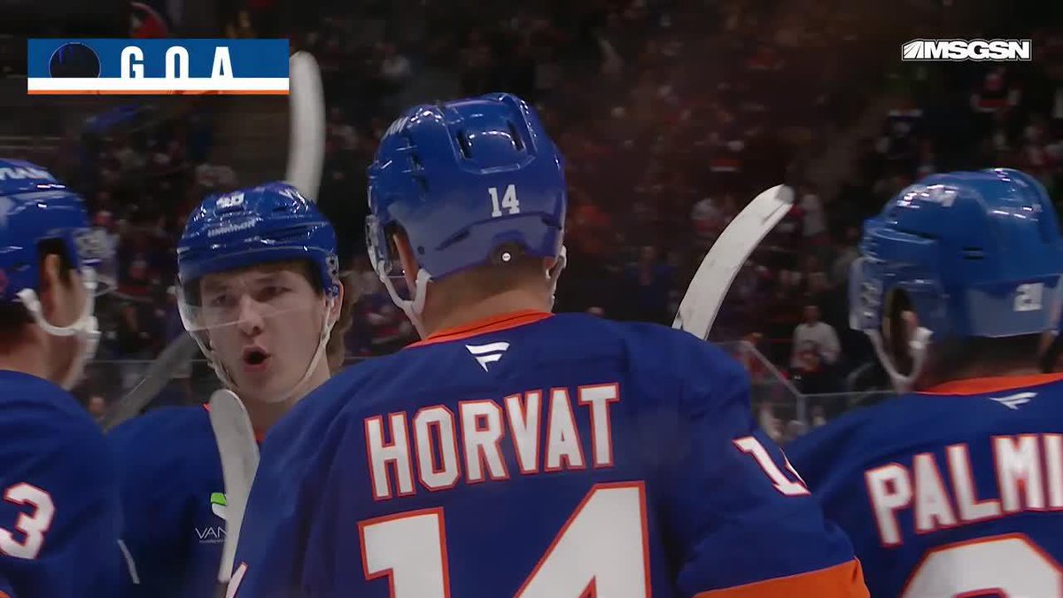 The Schaef Daddy has a point in EVERY game to start his NHL career 🔥
