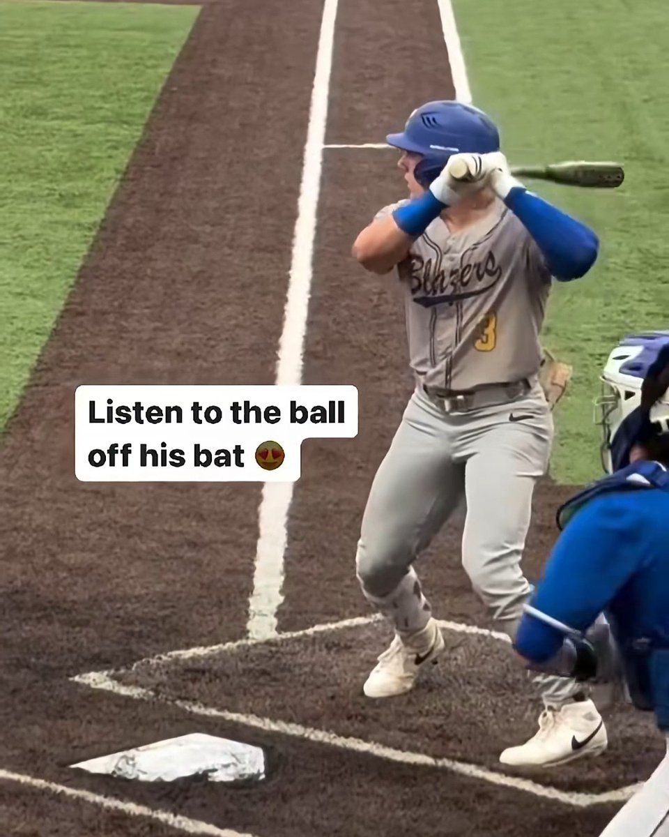 Imagine watching a ball that doesn’t even hit the warning track 😭
