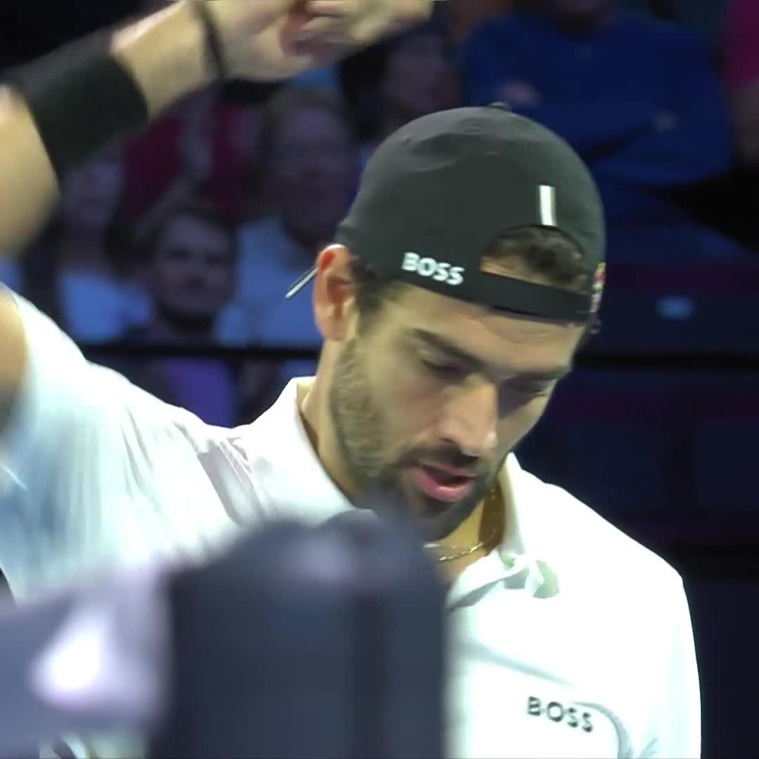 Big Time Tennis 🔨 Matteo Berrettini delivers a wonderful performance, defeating Popyrin 7-6 6-3 to get underway in Vienna! #ErsteBankOpen