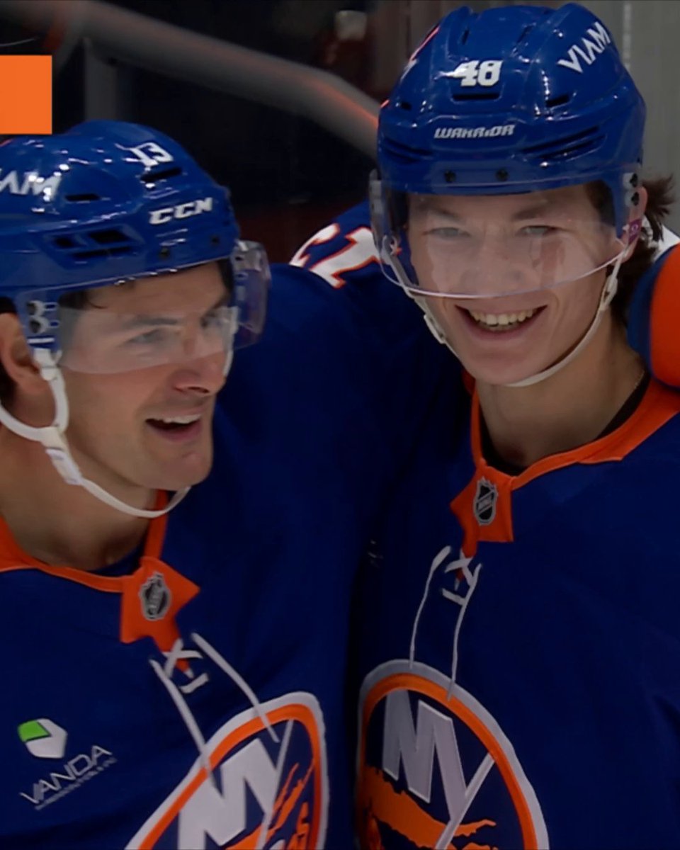 How we feelin' about Matthew Schaefer so far?! 🤩 He recorded his first multi-point game last night!