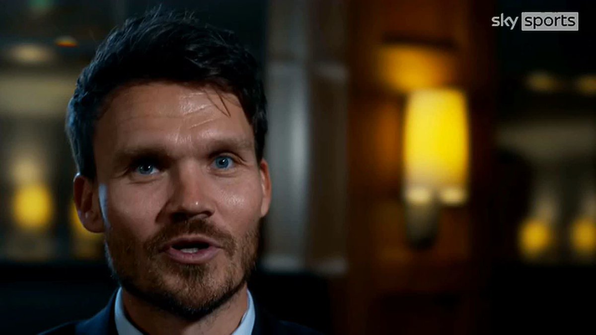 ▪️ Ibrox move a 'huge step' in his career ▪️ Understanding the demands of Rangers ▪️ His experience of winning titles ▪️ 'Good luck' text from Barca boss Flick ▪️ What happened during negotiations ▪️ Wearing a suit Hear from Rangers head coach Danny Röhl ⤵️